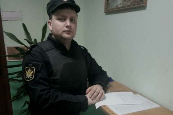 Николай Сергеев смог оказать первую помощь дворнику, у которого произошёл внезапный эпилептический приступ Николай Сергеев смог оказать первую помощь дворнику, у которого произошёл внезапный эпилептический приступ