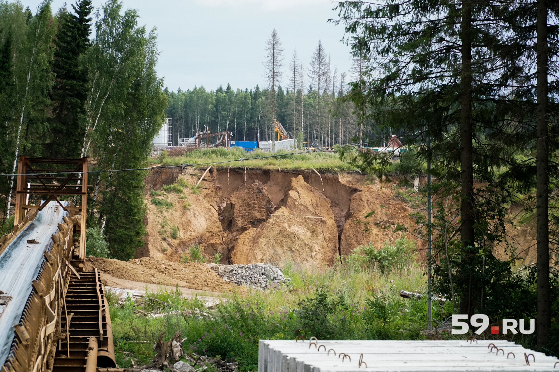 Ошибка при добыче или тектонический сдвиг? Что могло стать причиной подтопления рудника в Соликамске