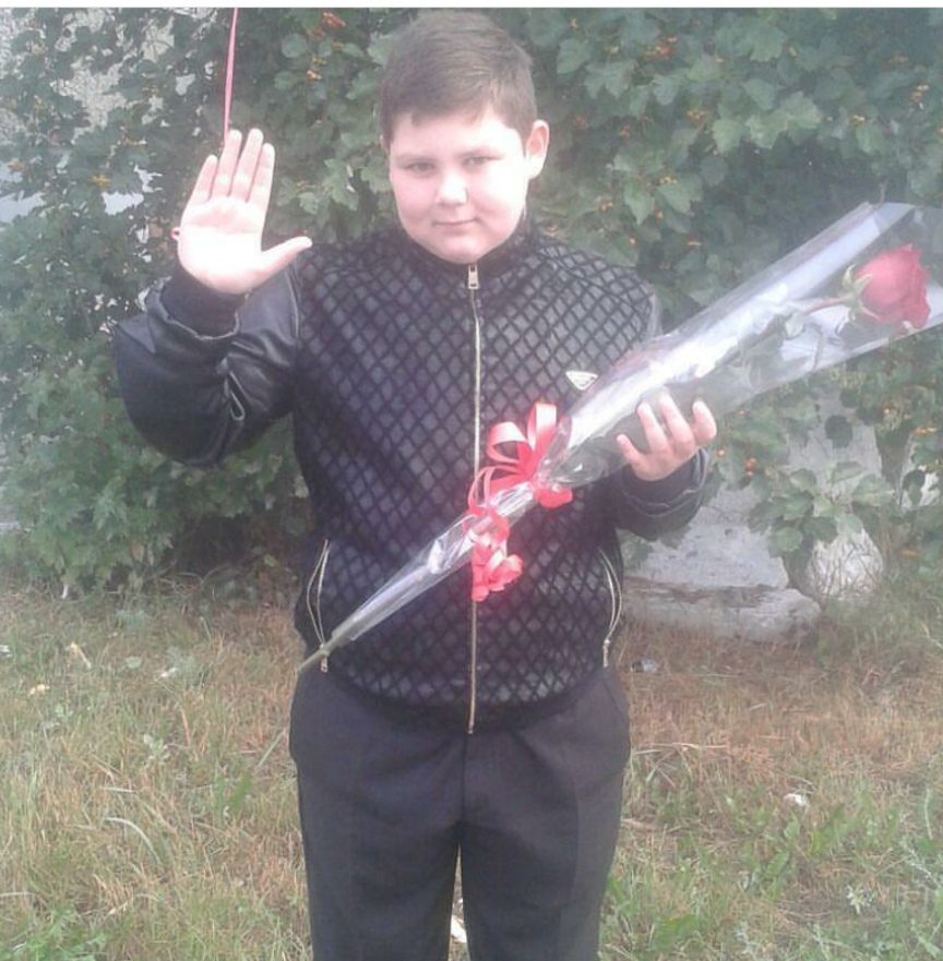 Давиду 11 лет. Его папа говорит, что обычно конфликты они решали мирно Давиду 11 лет. Его папа говорит, что обычно конфликты они решали мирно