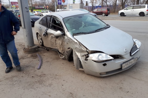 Авария произошла около 10 часов утра Авария произошла около 10 часов утра