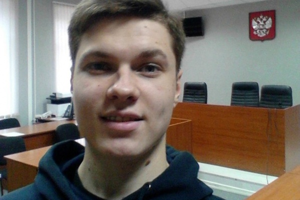9 января Александр должен явиться на допрос 9 января Александр должен явиться на допрос