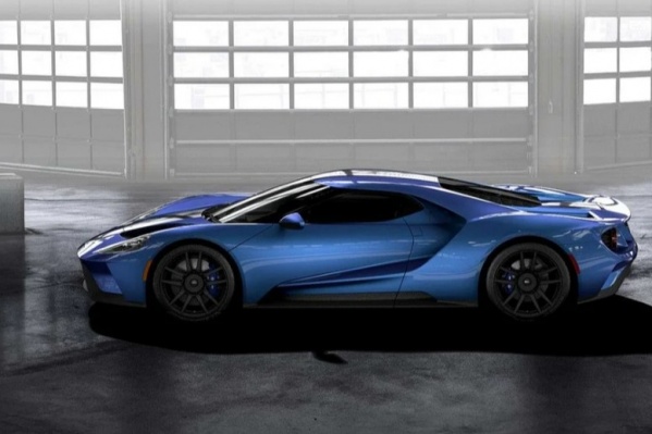 За этот Ford GT2 просят более 100 миллионов рублей, но в нашу подборку он не попал, потому что это новый автомобиль. Мы искали варианты, которые уже побывали в руках толстосумов За этот Ford GT2 просят более 100 миллионов рублей, но в нашу подборку он не попал, потому что это новый автомобиль. Мы искали варианты, которые уже побывали в руках толстосумов