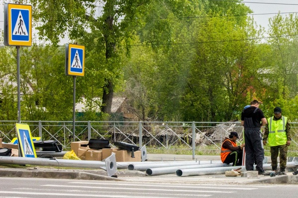 Не у всех школ появится пешеходная разметка к 1 сентября Не у всех школ появится пешеходная разметка к 1 сентября