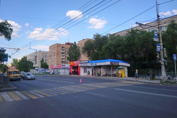По словам горожан, попавший в больницу пешеход был пьян По словам горожан, попавший в больницу пешеход был пьян 