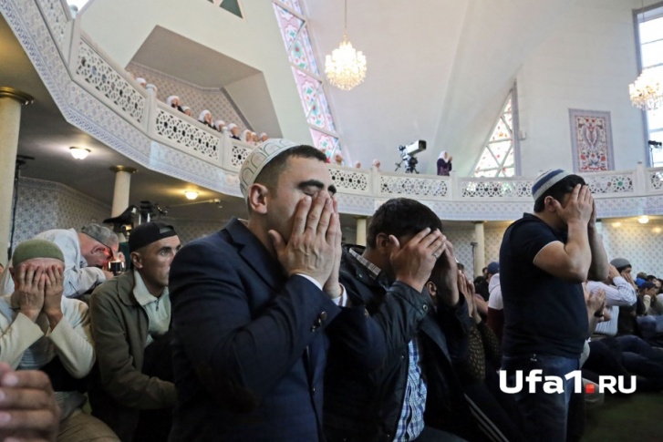 За пропущенный месяц поста верующие должны выплатить 5400 рублей