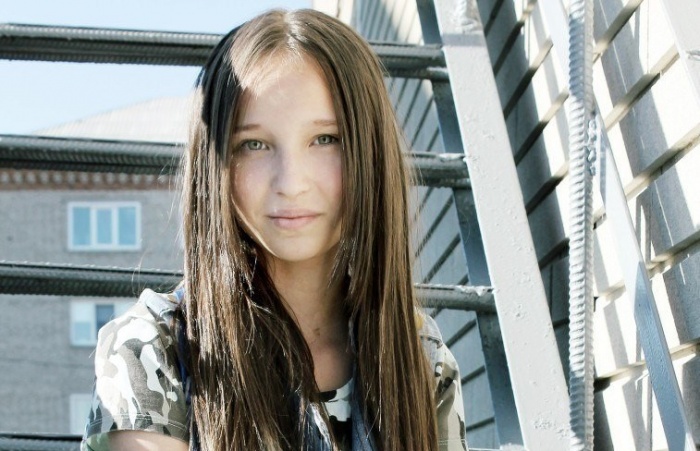 Лена Измайлова умерла в 16 лет — ей слишком поздно поставили диагноз Лена Измайлова умерла в 16 лет — ей слишком поздно поставили диагноз