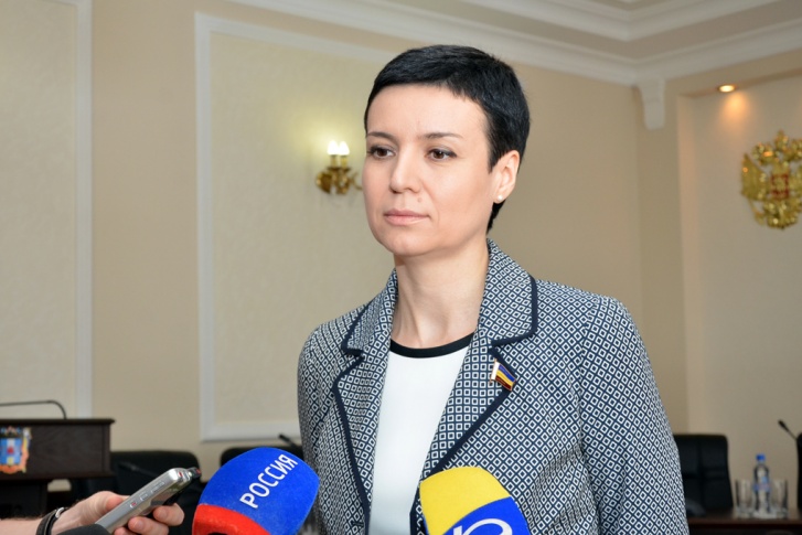 Ирина Руковишникова — член комитета Совета Федерации по конституционному законодательству и государственному строительству