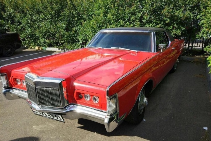 За такой «дредноут» Lincoln Mark III просят 2,1 миллиона рублей За такой «дредноут» Lincoln Mark III просят 2,1 миллиона рублей