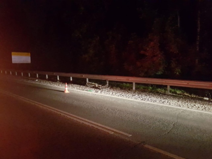 Авария произошла поздно вечером на улице Первомайской Авария произошла поздно вечером на улице Первомайской