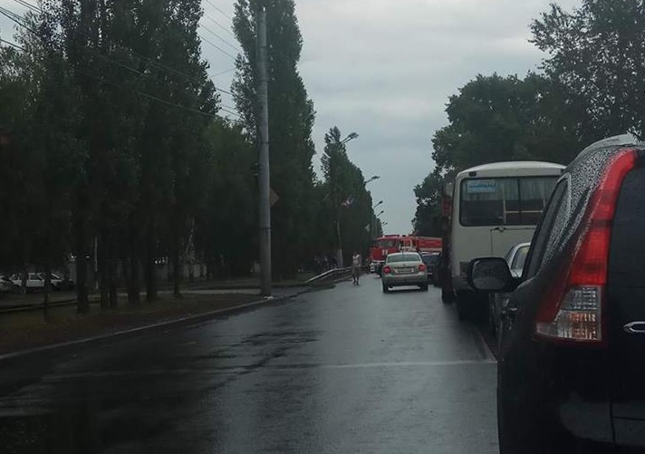 «Скорая и микроавтобус сошлись лоб в лоб». Крупная авария произошла в Нижнем Новгороде