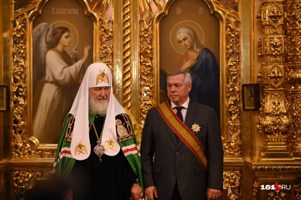 Патриарх Кирилл вручил ордена после торжественного освящения собора Патриарх Кирилл вручил ордена после торжественного освящения собора