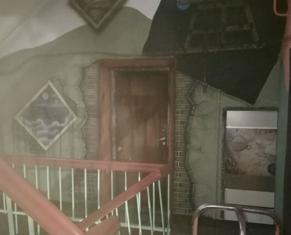 «Подумал, что попал в музей»: в Ярославле нашли дом с оригинальным капремонтом. Фото