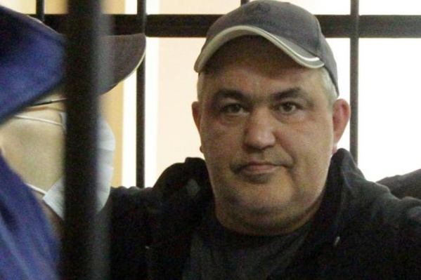 47-летнего Андрея Макарова обвиняют в создании преступного сообщества, оставившего жителей двух десятков регионов России без 1,4 миллиарда рублей 47-летнего Андрея Макарова обвиняют в создании преступного сообщества, оставившего жителей двух десятков регионов России без 1,4 миллиарда рублей