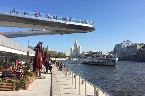 Прототипом станет мост в московском парке «Зарядье» Прототипом станет мост в московском парке «Зарядье»