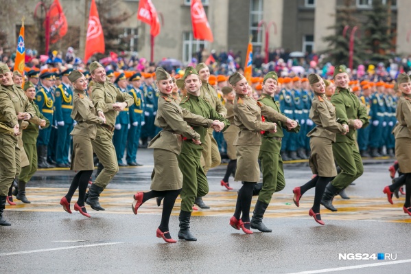 Репетиция парада в Красноярске пройдет в два дня — 29 апреля и 7 мая Репетиция парада в Красноярске пройдет в два дня — 29 апреля и 7 мая