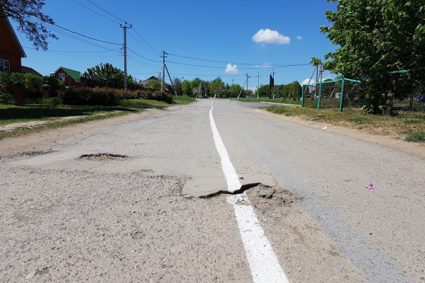 Дороги в Вареновке постоянно нуждаются в ремонте Дороги в Вареновке постоянно нуждаются в ремонте 