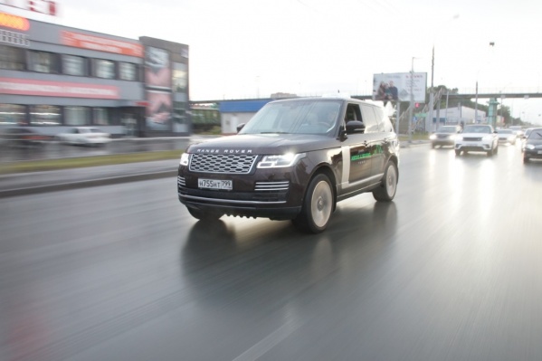 В параде приняли участие 41 авто В параде приняли участие 41 авто