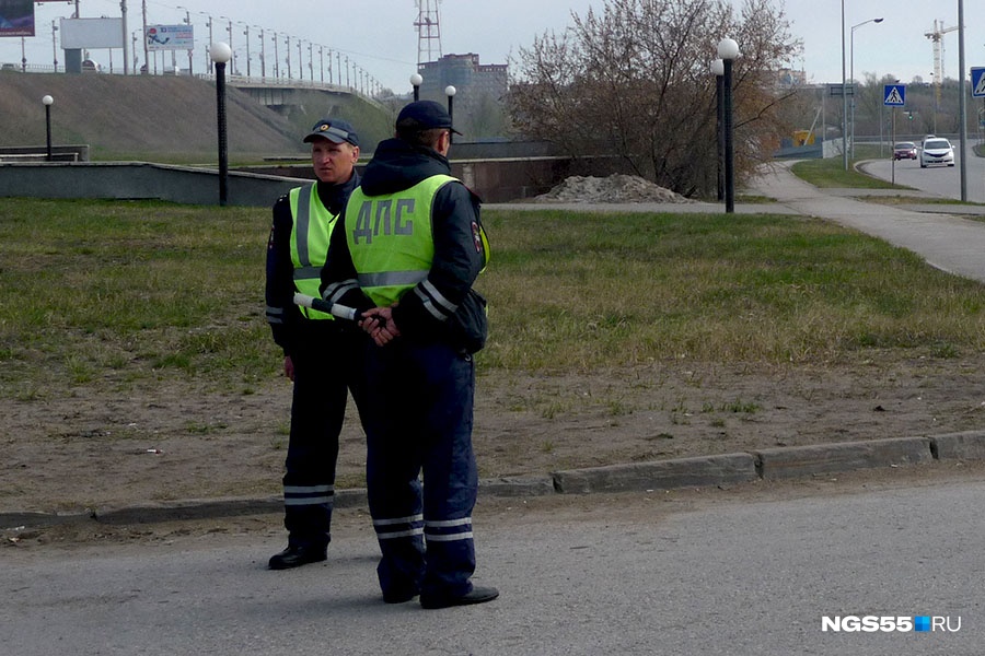 В Омске найден мужчина на «Субару», сбивший юношу на остановке В Омске найден мужчина на «Субару», сбивший юношу на остановке