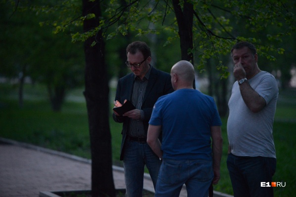 Кириллов сказал, что в полпредстве внимательно следят за ситуацией Кириллов сказал, что в полпредстве внимательно следят за ситуацией