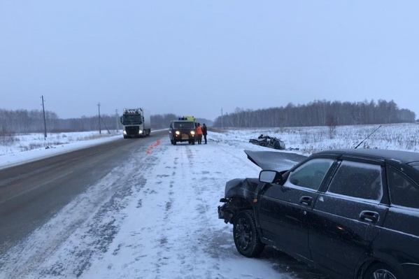 Погибших в аварии нет, но две пассажирки одной из легковушек получили серьёзные травмы Погибших в аварии нет, но две пассажирки одной из легковушек получили серьёзные травмы
