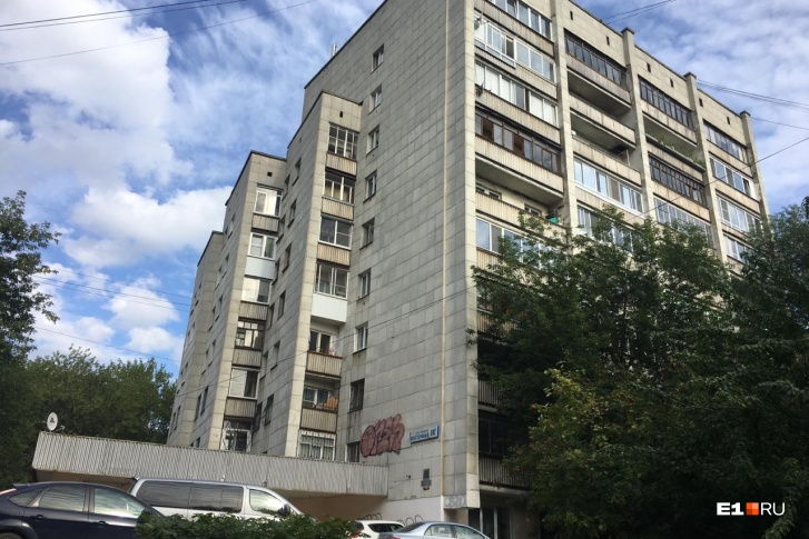 В девятиэтажке газом оборудован один подъезд В девятиэтажке газом оборудован один подъезд
