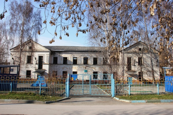 Детский садик закрыли в 2018 году, на его месте скоро должны построить новый Детский садик закрыли в 2018 году, на его месте скоро должны построить новый