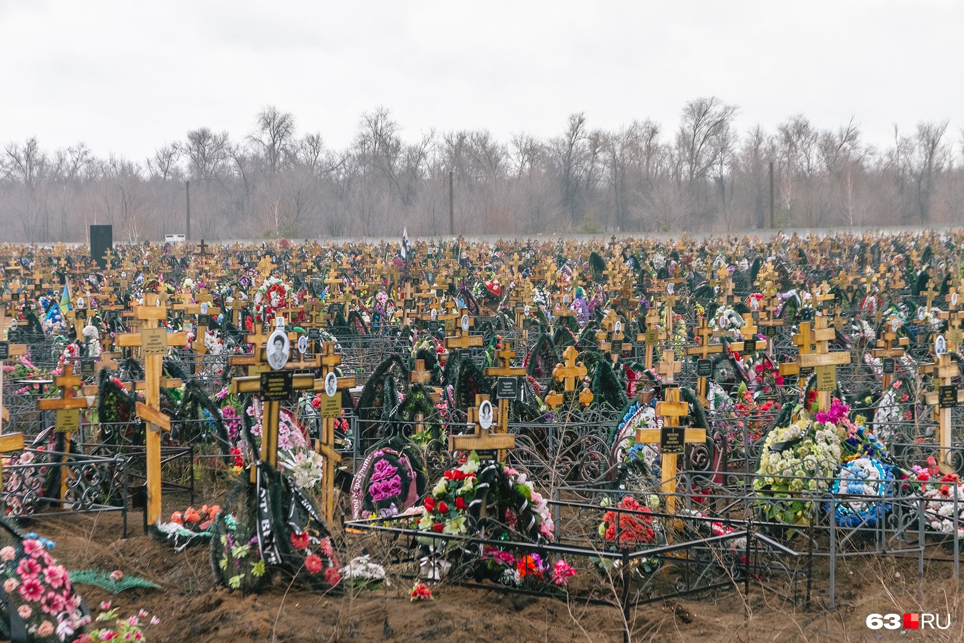 Кладбище в россии фото