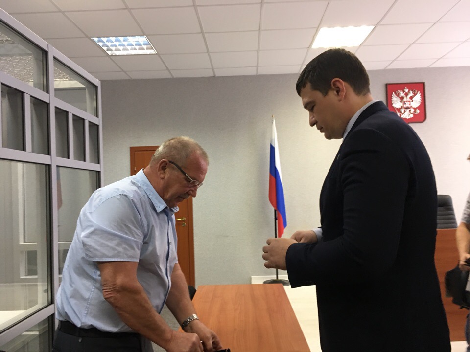 Александр Телепнев заявил, что будет давать показания последним