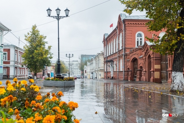 Участок Пермской стал пешеходным в июне 2011 года — почти восемь лет назад Участок Пермской стал пешеходным в июне 2011 года — почти восемь лет назад