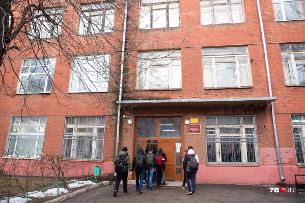 Проверки в колледжах начались после серии ЧП в учебных заведениях страны Проверки в колледжах начались после серии ЧП в учебных заведениях страны