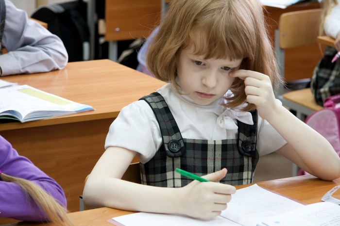 Принято считать, что конфликты в школе случаются в основном между детьми, но взрослые нередко становятся их инициаторами Принято считать, что конфликты в школе случаются в основном между детьми, но взрослые нередко становятся их инициаторами