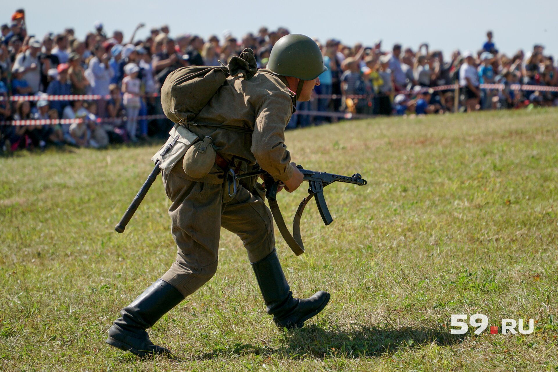Вперед, в атаку! Вперед, в атаку!