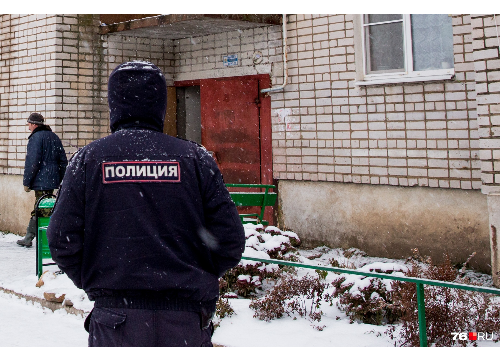 Полиция часто объявляет набор в свои ряды и обещает рост зарплаты Полиция часто объявляет набор в свои ряды и обещает рост зарплаты