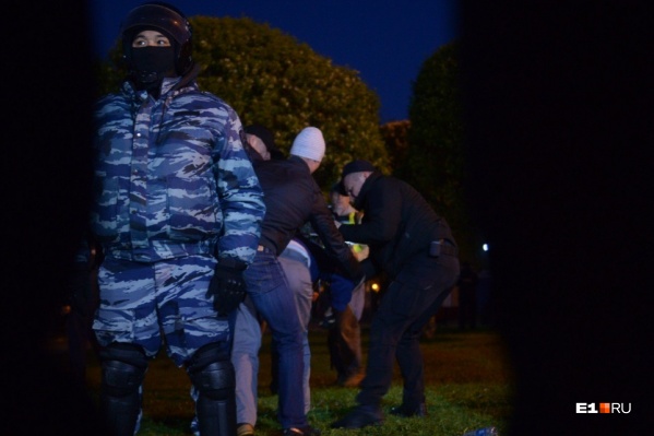 Прошло всего четыре часа с начала акции Прошло всего четыре часа с начала акции 