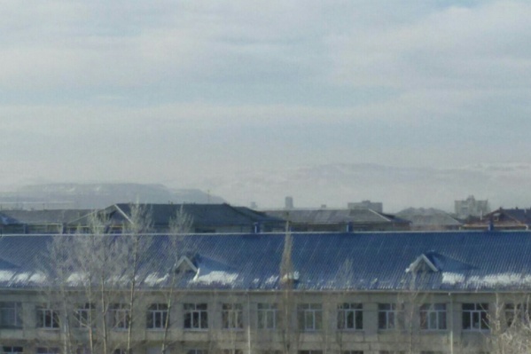 Над городом вновь повисло газовое облако Над городом вновь повисло газовое облако