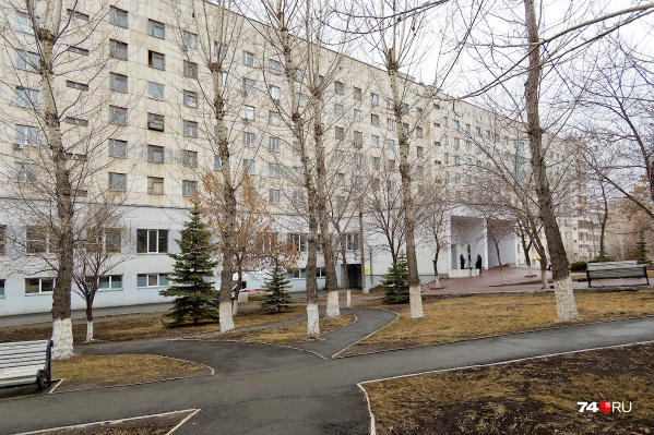 Мужчину, который скончался от огнестрельного ранения, скорая доставила в областную больницу № 3 Мужчину, который скончался от огнестрельного ранения, скорая доставила в областную больницу № 3
