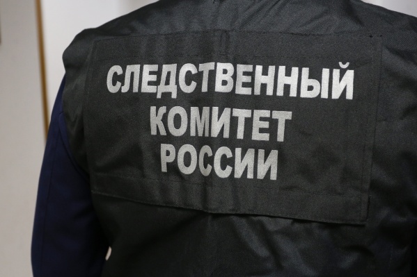 Следователи устанавливают обстоятельства произошедшего Следователи устанавливают обстоятельства произошедшего