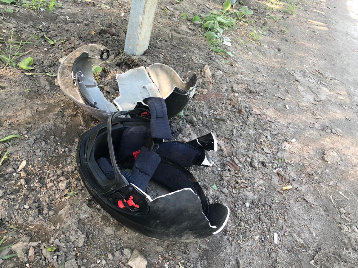 Во Втузгородке мотоциклист въехал в отбойник и впал в кому