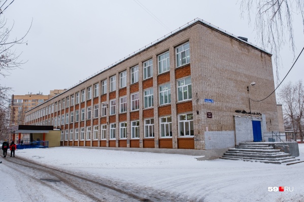 Школа № 25 находится на улице Голева Школа № 25 находится на улице Голева 