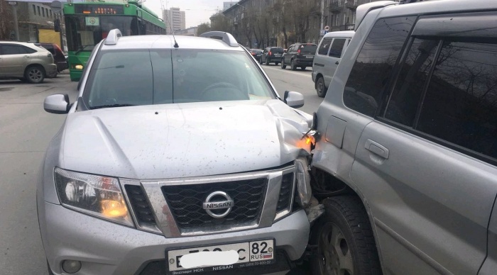Водитель «Ниссана» свою вину признал, сообщает «Автоспас» Водитель «Ниссана» свою вину признал, сообщает «Автоспас»