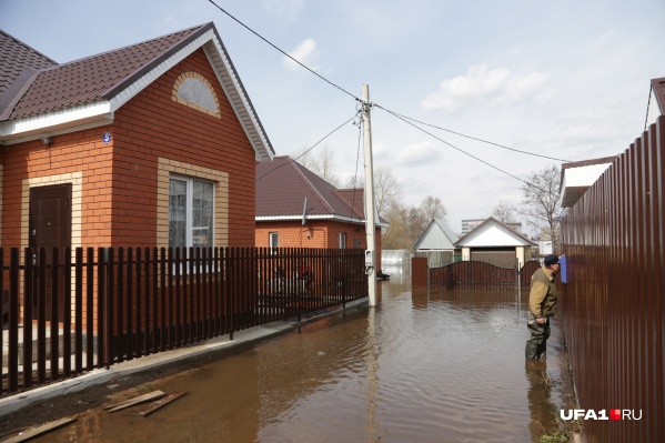 Под водой оказываются целые районы Под водой оказываются целые районы