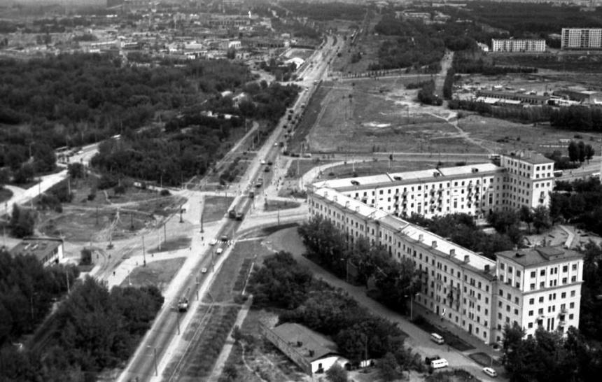 Челябинск 70. Чёрно белый ЧЕЛЯБИНСКЪ. Челябинск черно белый. Челябинск, Ленинский район, КБС - старые фото. КБС Челябинск 30 годы.