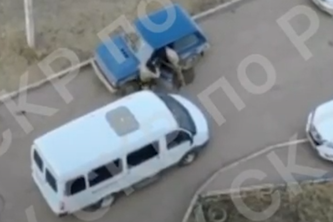 Следком Башкирии опубликовал видео, как в Уфе задерживали группировку, которая похитила человека