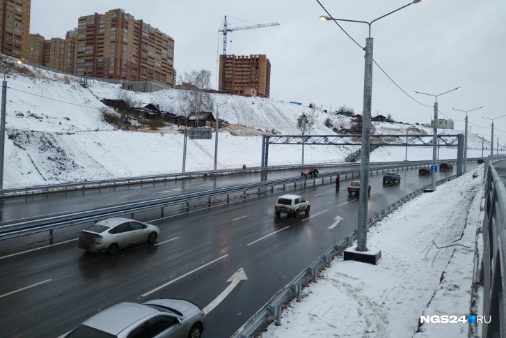 Дорогу строили 3 года и один месяц Дорогу строили 3 года и один месяц