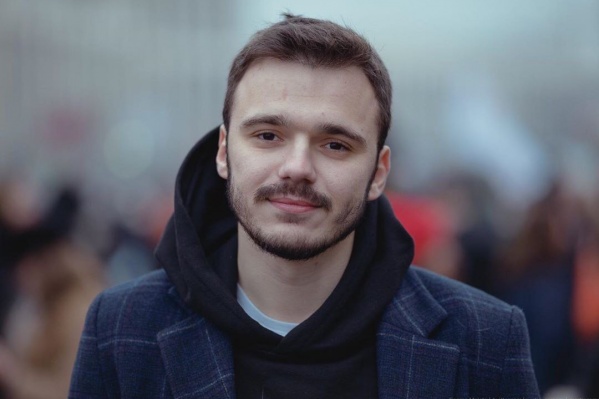 ФБК считает, что таким способом ограничивают связь Руслана с внешним миром ФБК считает, что таким способом ограничивают связь Руслана с внешним миром