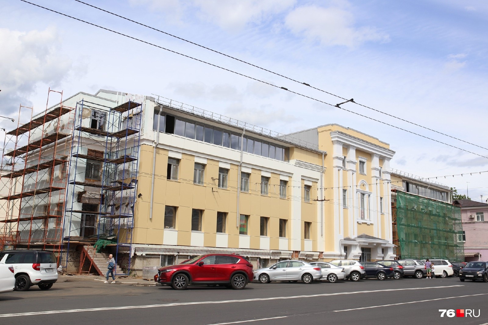 «Как мне это развидеть?»: в центре Ярославля переделывают историческое здание