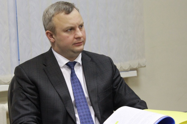 Заместитель мэра Михаил Кузнецов получил строгий выговор Заместитель мэра Михаил Кузнецов получил строгий выговор 