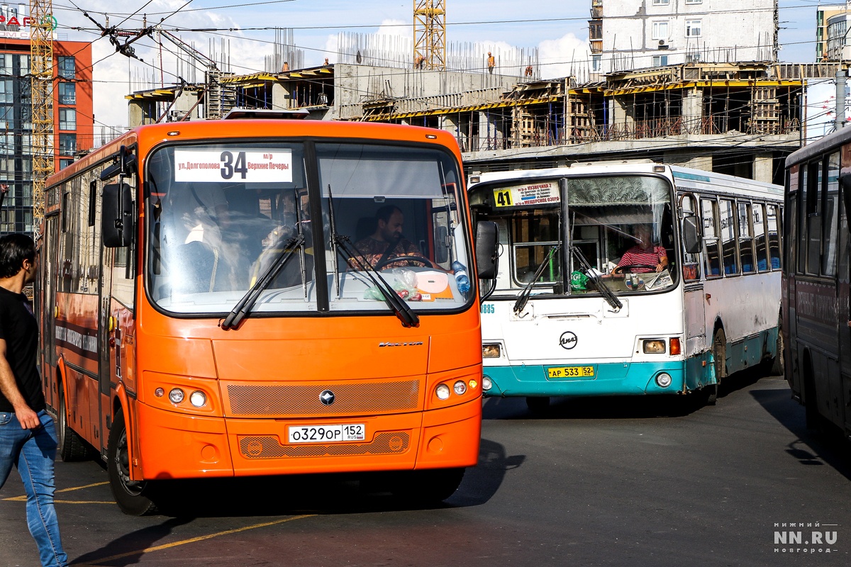 Транспорт нижний новгород. Пассажирские автобусы в Нижнем Новгороде. Автобус 52 Нижний Новгород. Социальный автобус Нижний Новгород.