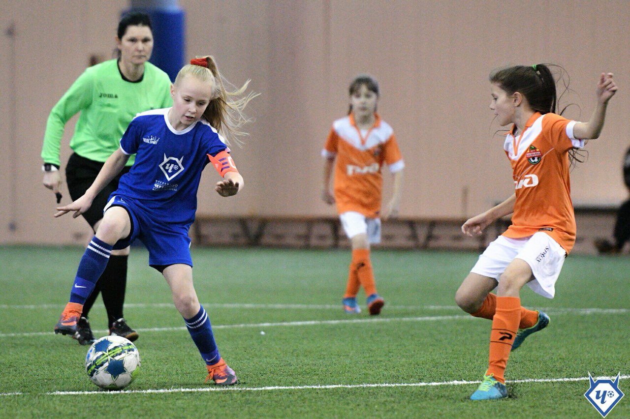 «Играет лучше мальчишек». 12-летняя нижегородка участвует в конкурсе футболистов