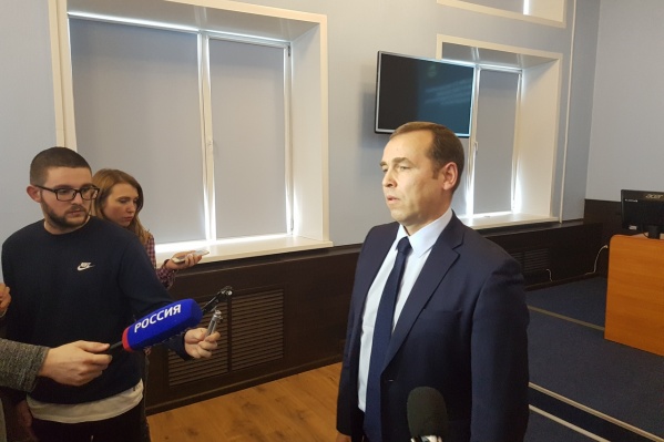 В случае необходимости Вадим Шумков распорядился забирать детей из неблагополучных семей В случае необходимости Вадим Шумков распорядился забирать детей из неблагополучных семей